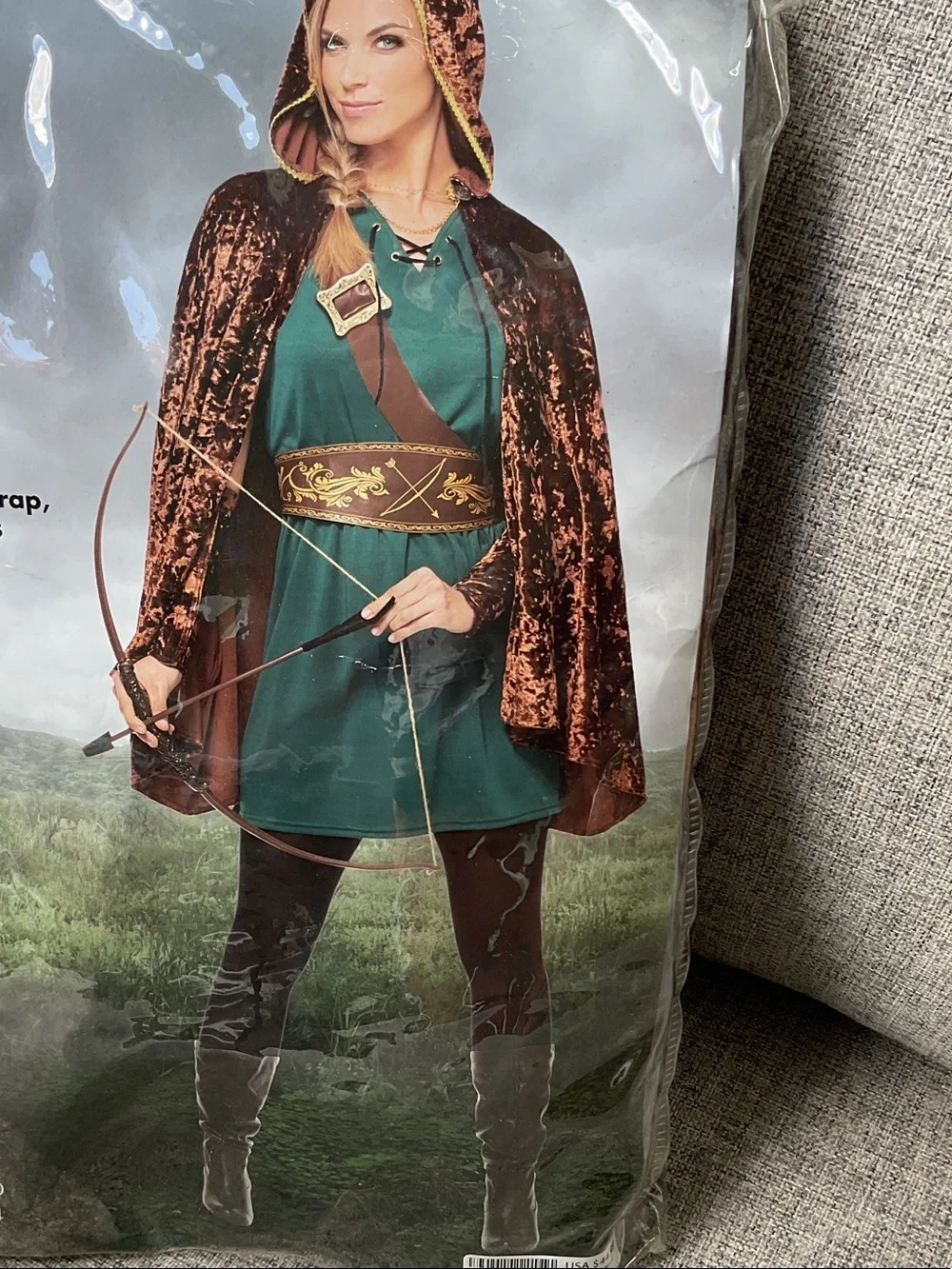 Spirit Women’s Robin Hood Costume, Size Large - Picture 3 of 7